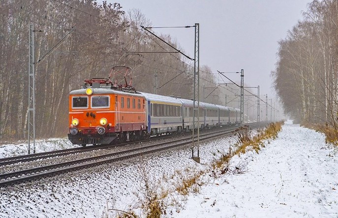 Bilety PKP Intercity już dostępne w Jakdojade pl Rynek Kolejowy