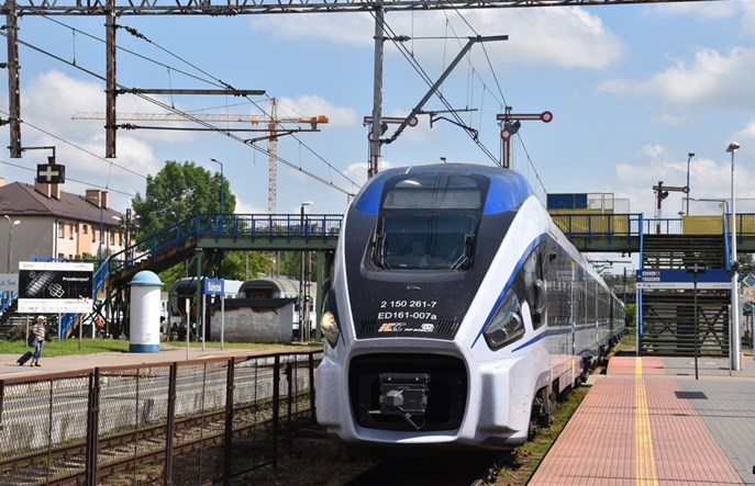 Ceny biletów na pociągi PKP Intercity już widoczne na portalu intercity