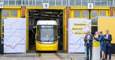 Berlin prezentuje pierwszy nowy tramwaj serii Urbanliner