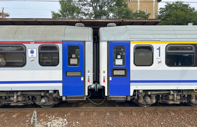 PKP between cities. 36% of wagons still abandoned