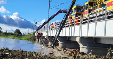 Powódź na południu Polski. Pociągi nie jeżdżą do Jeleniej Góry [aktualizacja]