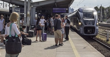 Malinowski: Konkurencja pomoże PKP IC przewieźć pasażerów w szczytach przewozowych