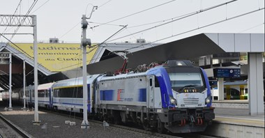 Rozkładowe pociągi wagonowe na 200 km/h od 15 grudnia