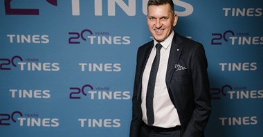 Tomasz Szuba (TINES): Pewnym krokiem w nowy rok