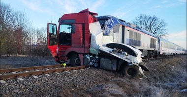 Ełk – Drygały: Wstrzymanie ruchu przez wypadek na przejeździe