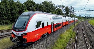 Stadler w 2024 roku. 500 dostarczonych pojazdów, problemy operacyjne przez powodzie