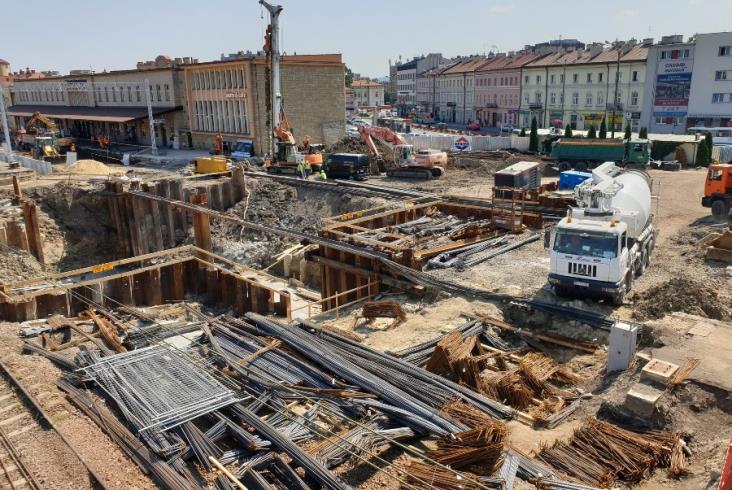 Rzeszów Główny - rozpoczyna się przebudowa wiaduktu ...