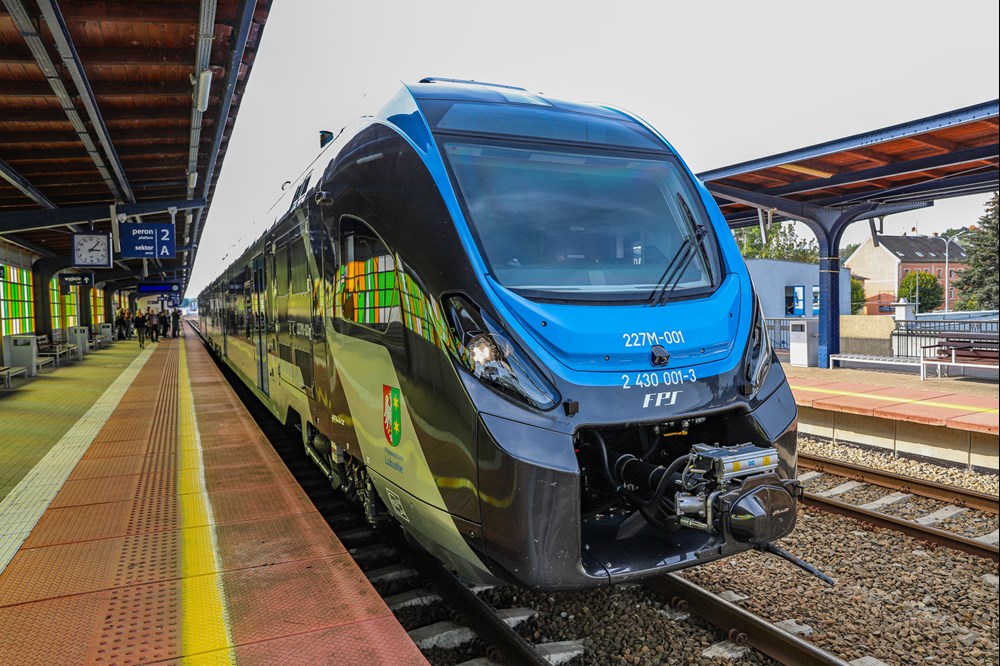 Pierwszy pasażerski kurs Plusa dla województwa lubuskiego